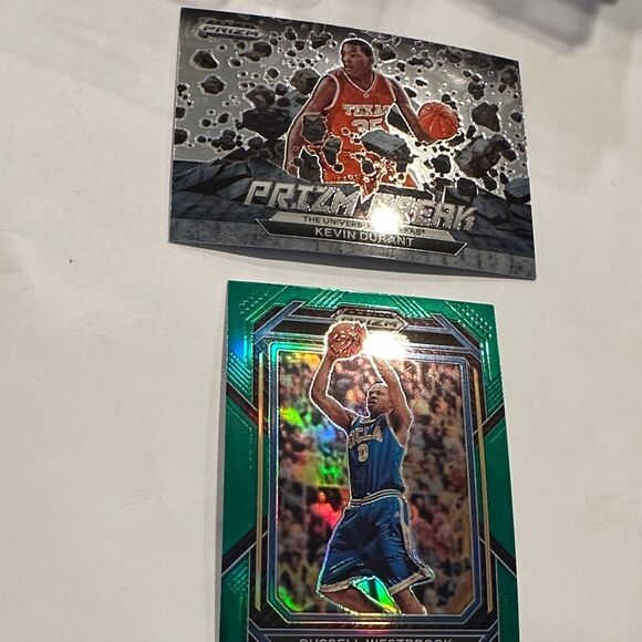 Panini Prizm Break Cards - Silver and Green Westbrook and Durant both mint - Picture 2 of 3